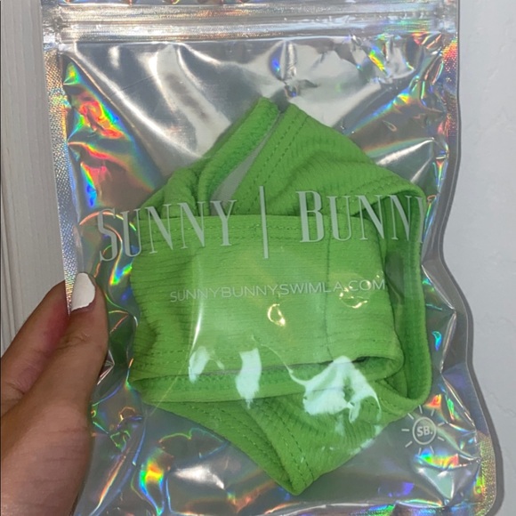 OLIVIA GREEN BOTTOM - Picture 3 of 3